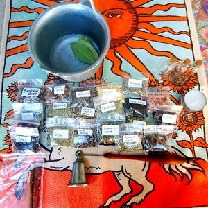 Cast Iron Calderon herb kit